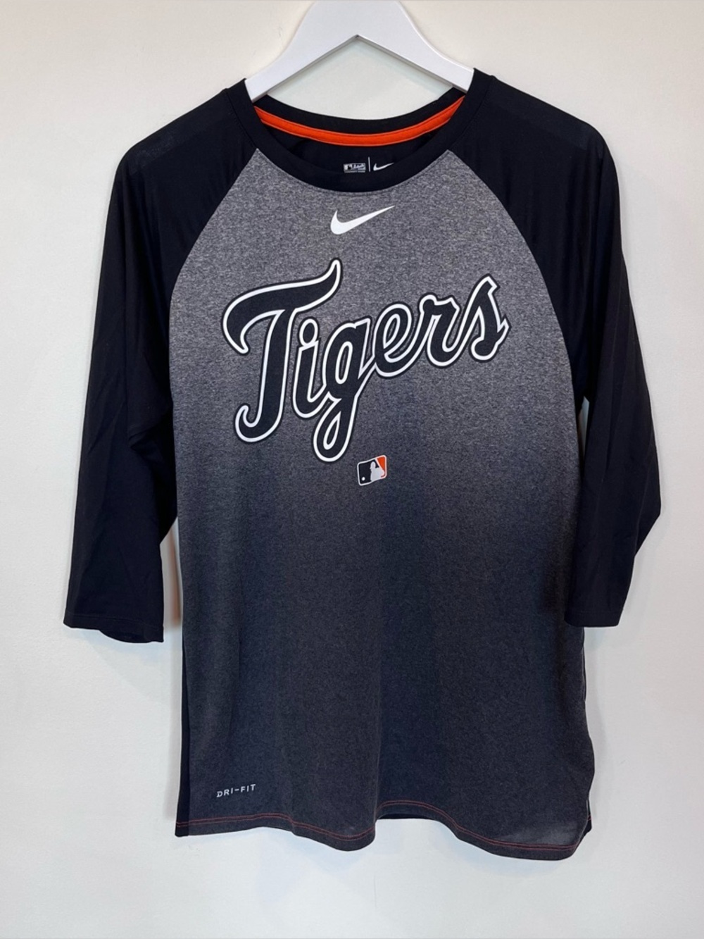 Nike Detroit Tigers Black Cross-Dye Fade T Shirt Mens Medium MLB Dri Fit